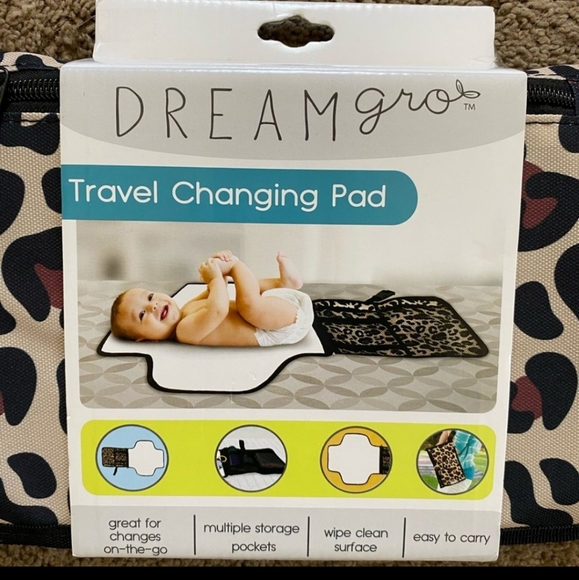 NWT Dream Gro Travel Changing Pad - Picture 3 of 3